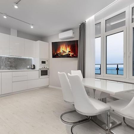 44 Pearl 1-Bedroom Panoramic Sea View Apartment أوديسا المظهر الخارجي الصورة