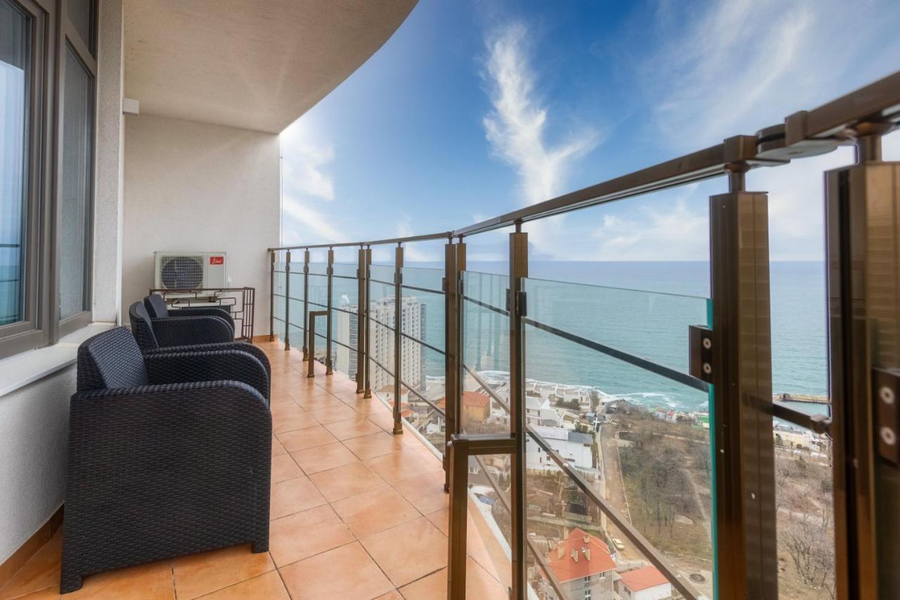 44 Pearl 1-Bedroom Panoramic Sea View Apartment أوديسا المظهر الخارجي الصورة